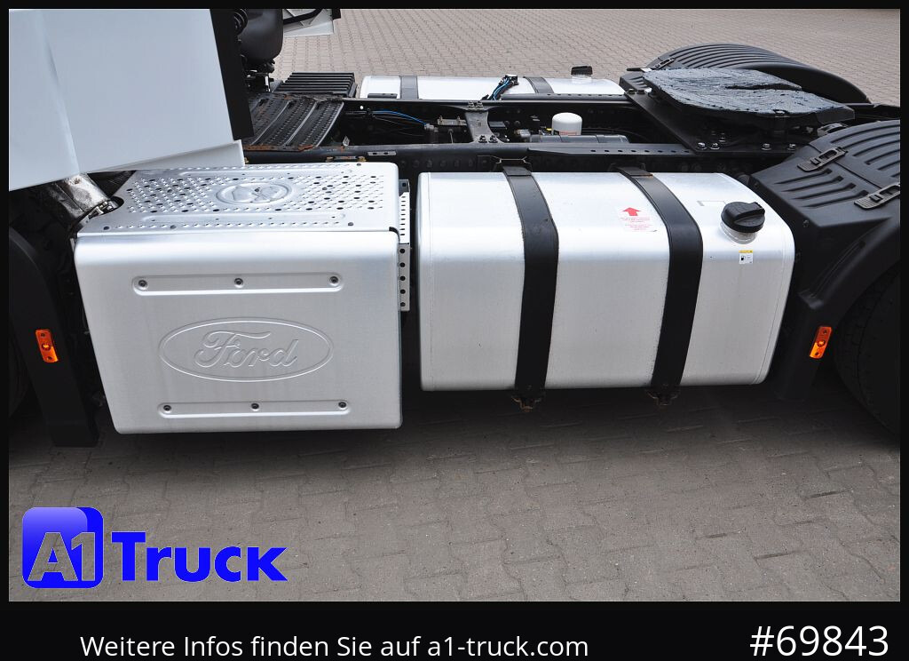 FORD F-MAX 500, Standlklima, Intarder, Alufelgen, - Cabeza tractora: foto 2 FORD F-MAX 500, Standlklima, Intarder, Alufelgen, - Cabeza tractora: foto 2