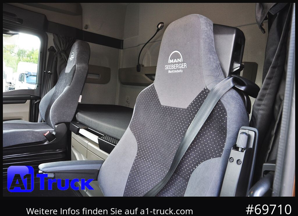 MAN TGX 18,480 BLS Intarder Standklima, Soundsysem - Cabeza tractora: foto 4 MAN TGX 18,480 BLS Intarder Standklima, Soundsysem - Cabeza tractora: foto 4