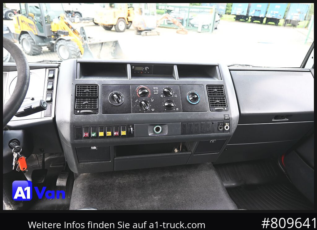 MAN MAN LE 8.180 Pritsche Doka, Automatik, AHK, 6-Sitzer - Furgoneta caja abierta: foto 5 MAN MAN LE 8.180 Pritsche Doka, Automatik, AHK, 6-Sitzer - Furgoneta caja abierta: foto 5