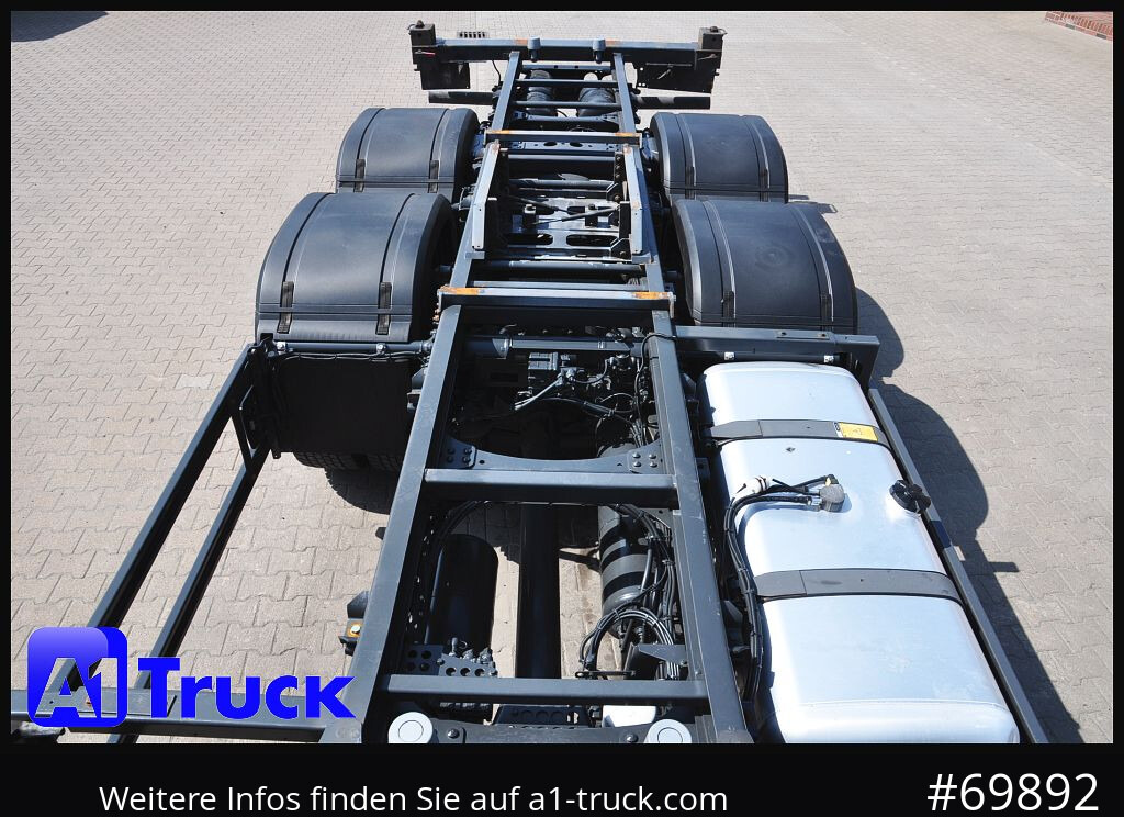 MERCEDES-BENZ 2548, Multi BDF, Wechsler, 7.45-7.82, MIDI, LIftachse - Camión portacontenedore/ Intercambiable: foto 3 MERCEDES-BENZ 2548, Multi BDF, Wechsler, 7.45-7.82, MIDI, LIftachse - Camión portacontenedore/ Intercambiable: foto 3