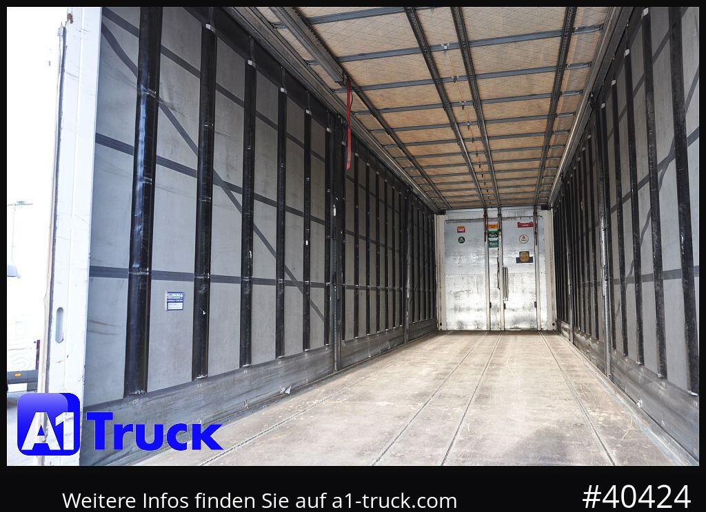 SCHMITZ Getränke, Lenkachse, LBW, Ladebordwand, kurzer Aufbau - Semirremolque lona: foto 3 SCHMITZ Getränke, Lenkachse, LBW, Ladebordwand, kurzer Aufbau - Semirremolque lona: foto 3