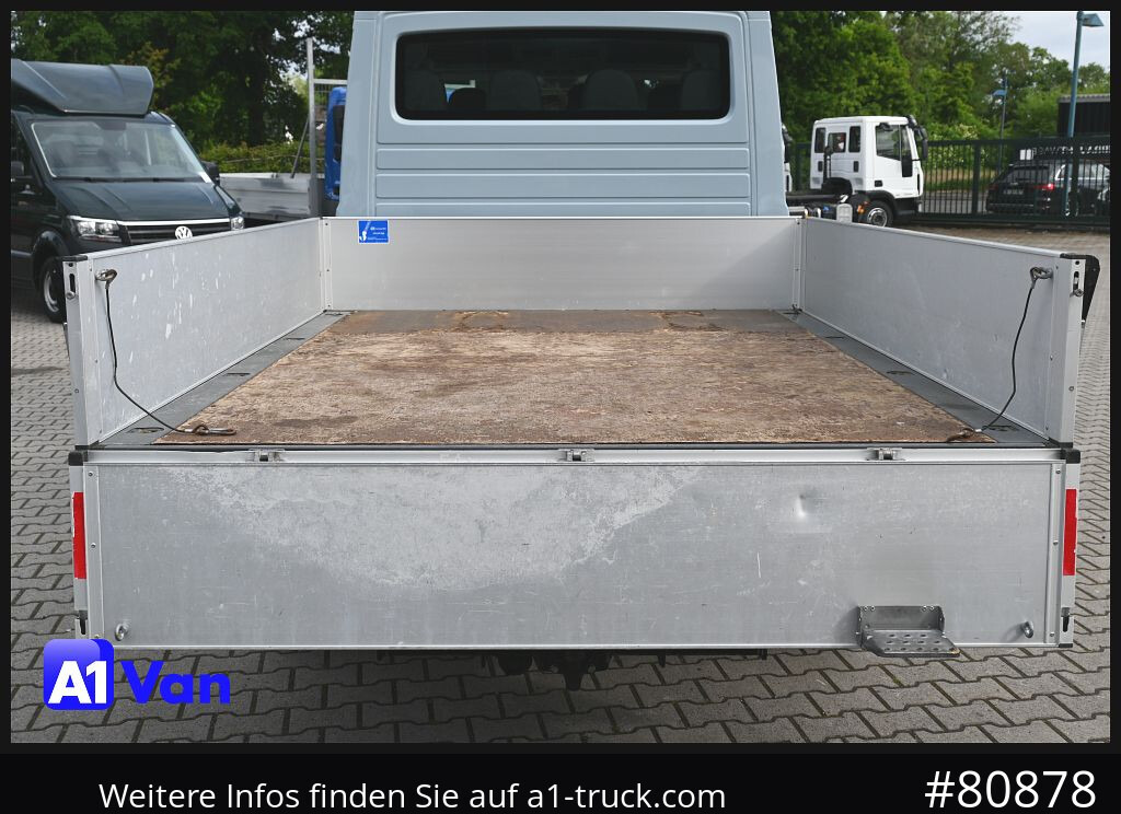 VOLKSWAGEN Crafter 35 Pritsche Doka, AHK, 7-Sitzer, Heckantrieb - Furgoneta caja abierta, Furgoneta combi: foto 2 VOLKSWAGEN Crafter 35 Pritsche Doka, AHK, 7-Sitzer, Heckantrieb - Furgoneta caja abierta, Furgoneta combi: foto 2