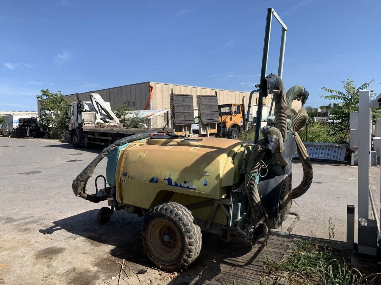 NOBILI GEO45 1000T - Pulverizador arrastrado: foto 1 NOBILI GEO45 1000T - Pulverizador arrastrado: foto 1
