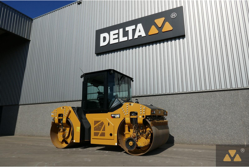 Caterpillar CB13 - Rodillo: foto 3 Caterpillar CB13 - Rodillo: foto 3