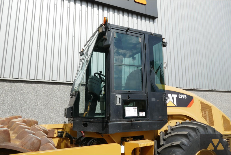 Rodillo Caterpillar CP76: foto 9 Rodillo Caterpillar CP76: foto 9