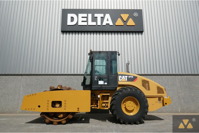 Caterpillar CP76 - Rodillo: foto 1 Caterpillar CP76 - Rodillo: foto 1
