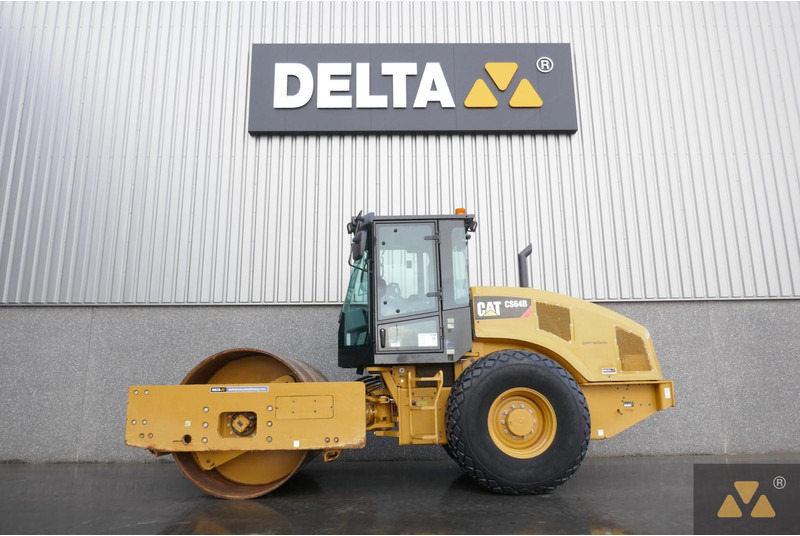 Caterpillar CS64B - Rodillo: foto 1 Caterpillar CS64B - Rodillo: foto 1