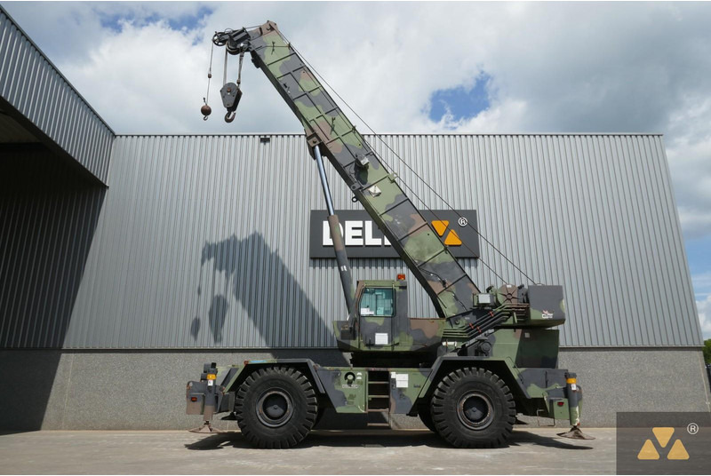 Grove RT875 Ex-army - Grúa para terrenos difíciles: foto 1 Grove RT875 Ex-army - Grúa para terrenos difíciles: foto 1