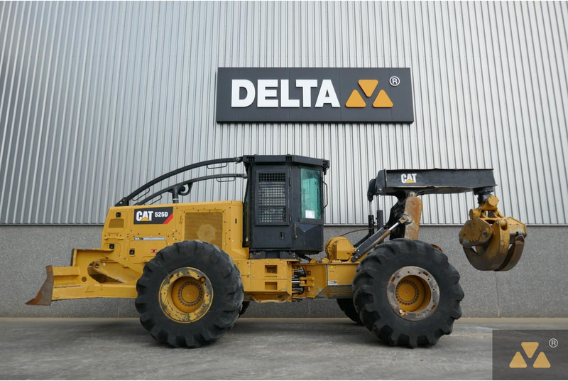 Caterpillar 525D - Maquinaria forestal: foto 1 Caterpillar 525D - Maquinaria forestal: foto 1