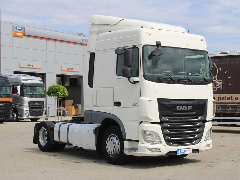 DAF XF 460 FT, EURO 6, SECONDARY AIR CONDITIONING - Cabeza tractora: foto 2 DAF XF 460 FT, EURO 6, SECONDARY AIR CONDITIONING - Cabeza tractora: foto 2