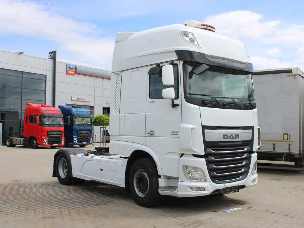 DAF XF 460 FT, SECONDARY AIR CONDITIONING, EURO 6 - Cabeza tractora: foto 2 DAF XF 460 FT, SECONDARY AIR CONDITIONING, EURO 6 - Cabeza tractora: foto 2