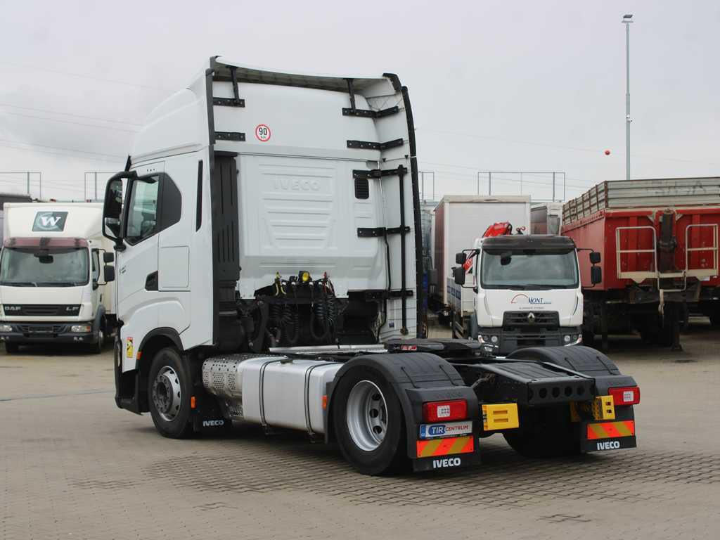 Iveco S-WAY 480, EURO 6, RETARDER, NAVIGATION, INDEPENDENT AIR CONDITIONING - Cabeza tractora: foto 5 Iveco S-WAY 480, EURO 6, RETARDER, NAVIGATION, INDEPENDENT AIR CONDITIONING - Cabeza tractora: foto 5