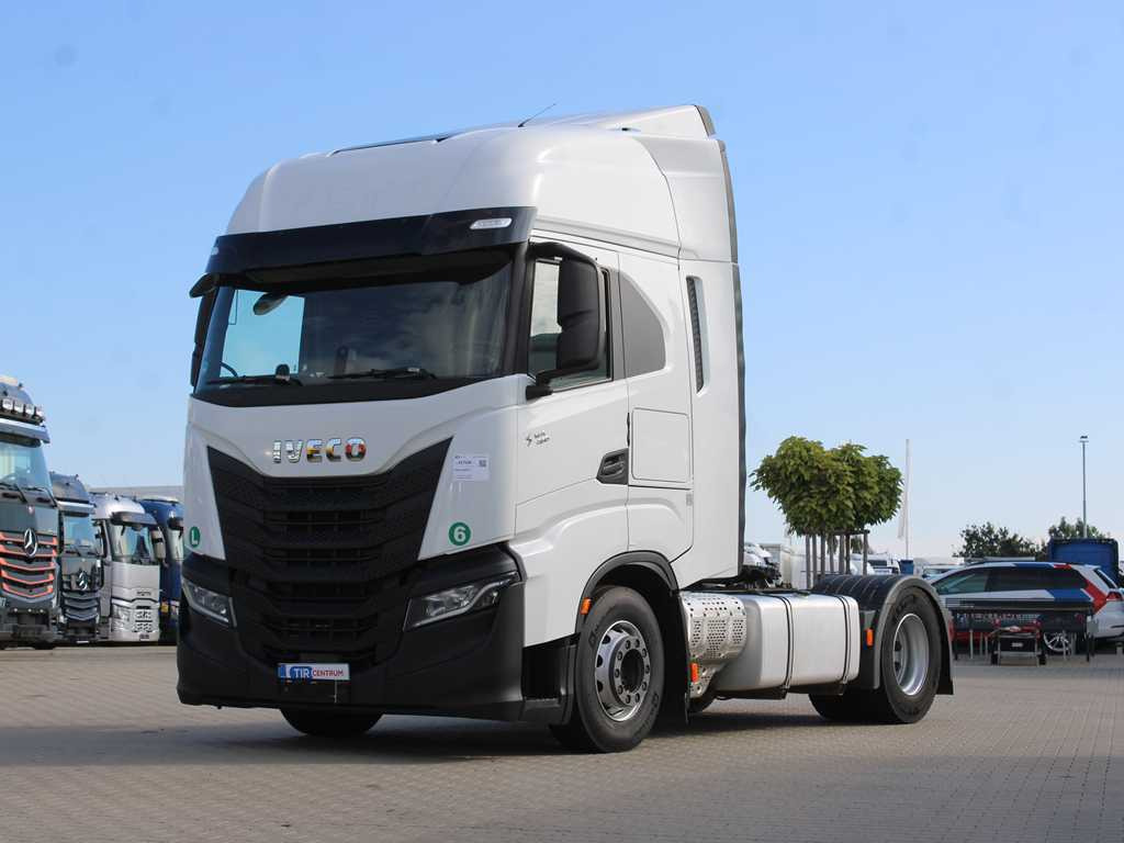 Iveco S-WAY 480, EURO 6, RETARDER, NAVIGATION, INDEPENDENT AIR CONDITIONING - Cabeza tractora: foto 1 Iveco S-WAY 480, EURO 6, RETARDER, NAVIGATION, INDEPENDENT AIR CONDITIONING - Cabeza tractora: foto 1