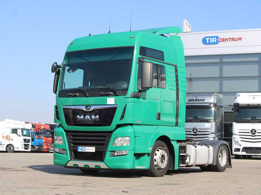MAN TGX 18.460, EURO 6, LOW DECK, RETARDER - Cabeza tractora: foto 1 MAN TGX 18.460, EURO 6, LOW DECK, RETARDER - Cabeza tractora: foto 1
