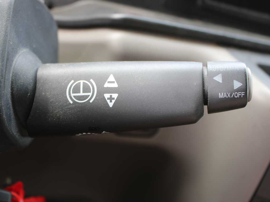 Cabeza tractora MAN TGX 18.500, EURO 6, LOW DECK, RETARDER: foto 12 Cabeza tractora MAN TGX 18.500, EURO 6, LOW DECK, RETARDER: foto 12