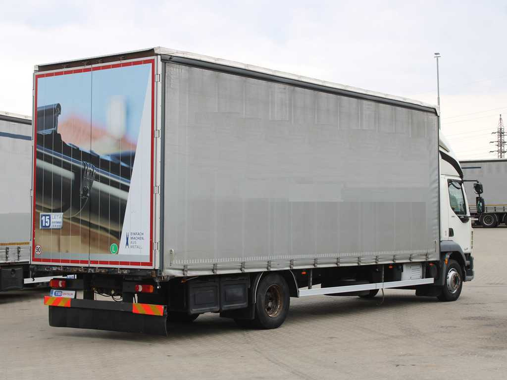 DAF LF 290 FA, EURO 6, SLEEPING BODY - Camión lona: foto 4 DAF LF 290 FA, EURO 6, SLEEPING BODY - Camión lona: foto 4