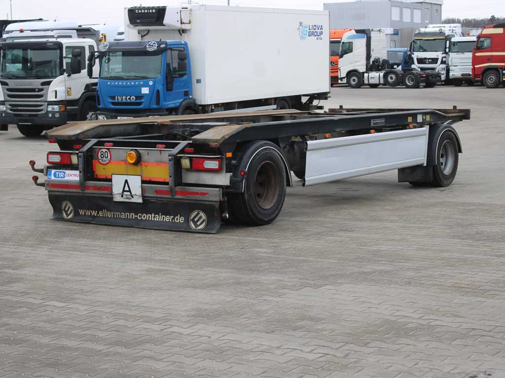 Hüffermann HAR 18.70, SAF AXLES, TIRES 80% - Remolque multilift/ Portacontenedores de cadenas: foto 4 Hüffermann HAR 18.70, SAF AXLES, TIRES 80% - Remolque multilift/ Portacontenedores de cadenas: foto 4