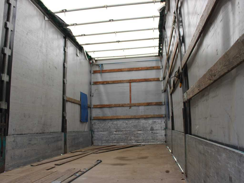 Camión lona Iveco EUROCARGO 120EL22, EURO 5: foto 6