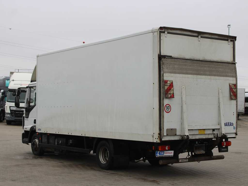 Iveco EUROCARGO 75-210, EURO 6, HYDRAULIC FRONT, CARRIER, TIRE 80% - Camión frigorífico: foto 5 Iveco EUROCARGO 75-210, EURO 6, HYDRAULIC FRONT, CARRIER, TIRE 80% - Camión frigorífico: foto 5