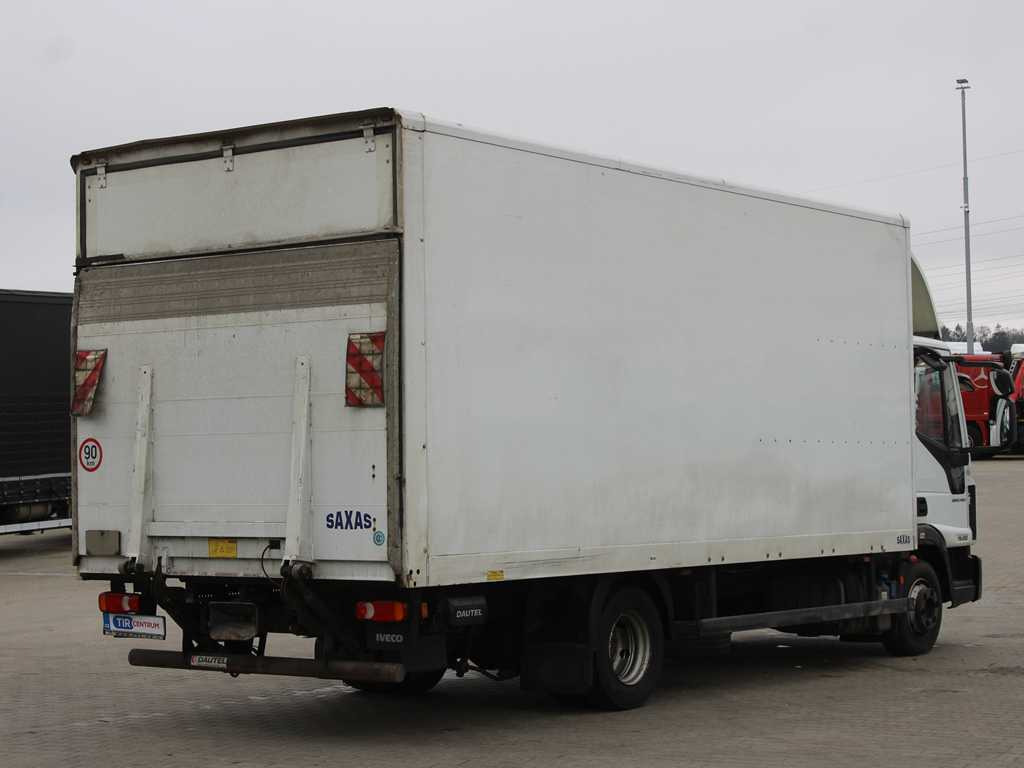 Iveco EUROCARGO 75-210, EURO 6, HYDRAULIC FRONT, CARRIER, TIRE 80% - Camión frigorífico: foto 4 Iveco EUROCARGO 75-210, EURO 6, HYDRAULIC FRONT, CARRIER, TIRE 80% - Camión frigorífico: foto 4