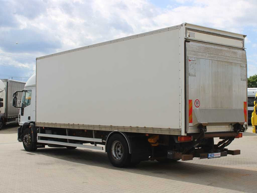 Iveco EUROCARGO ML 190EL30, EURO 5, TAIL LIFT - Camión caja cerrada: foto 4 Iveco EUROCARGO ML 190EL30, EURO 5, TAIL LIFT - Camión caja cerrada: foto 4