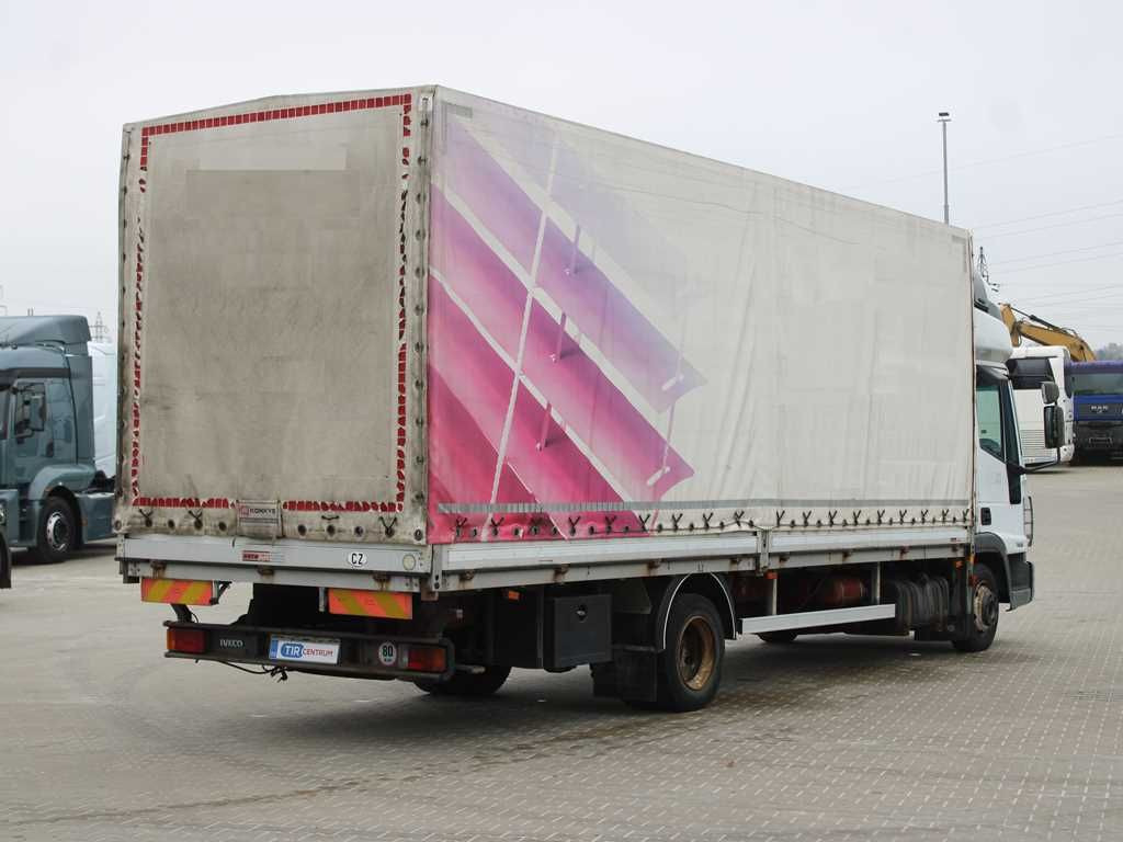 Iveco EUROCARGO ML 75 E 15, EURO 3, SLEEPING CABIN - Camión lona: foto 3 Iveco EUROCARGO ML 75 E 15, EURO 3, SLEEPING CABIN - Camión lona: foto 3