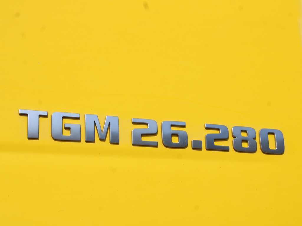 Leasing de  MAN TGM 26.280, EURO 4, THREE SIDED, 6X4, INDEPENDENT AIR CONDITIONING MAN TGM 26.280, EURO 4, THREE SIDED, 6X4, INDEPENDENT AIR CONDITIONING: foto 9