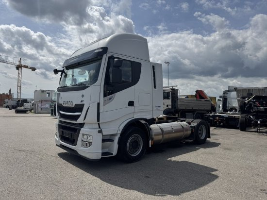 Iveco Stralis 460 Gas, 2 LNG-Tanks, Retarder, - Cabeza tractora: foto 1 Iveco Stralis 460 Gas, 2 LNG-Tanks, Retarder, - Cabeza tractora: foto 1