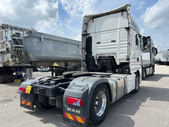 MAN TGX 18.460 XXL Intarder, Standklima, Automatik, EURO 6, Motorschaden/Engine Damage - Cabeza tractora: foto 5 MAN TGX 18.460 XXL Intarder, Standklima, Automatik, EURO 6, Motorschaden/Engine Damage - Cabeza tractora: foto 5