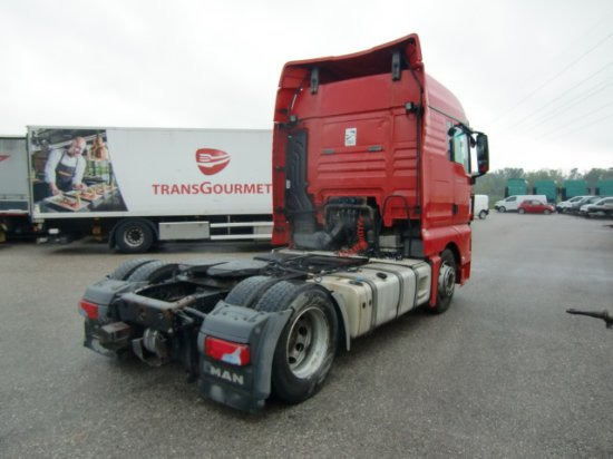 MAN TGX 18.480 XLX Schaltgetriebe, EEV - Cabeza tractora: foto 4 MAN TGX 18.480 XLX Schaltgetriebe, EEV - Cabeza tractora: foto 4