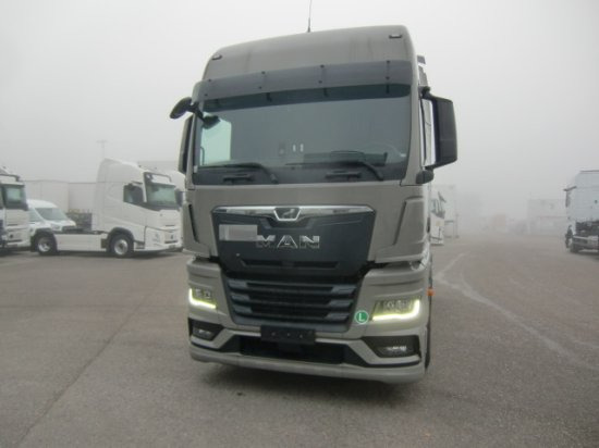 MAN TGX 18.510 4x2, XXL, Intarder, Euro 6 Schubbodenhydraulik New Model TG3 - Cabeza tractora: foto 2 MAN TGX 18.510 4x2, XXL, Intarder, Euro 6 Schubbodenhydraulik New Model TG3 - Cabeza tractora: foto 2