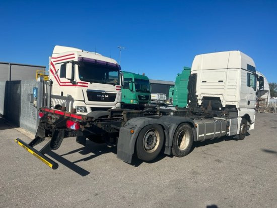 MAN TGX 26.440 BDF, XXL, Retarder, Automatik, E6, Liftachse, Motorschaden, Kurbelwellenschaden - Camión portacontenedore/ Intercambiable: foto 4 MAN TGX 26.440 BDF, XXL, Retarder, Automatik, E6, Liftachse, Motorschaden, Kurbelwellenschaden - Camión portacontenedore/ Intercambiable: foto 4