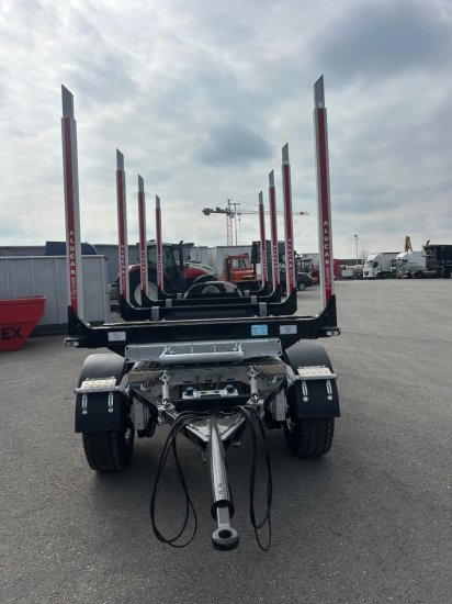 MF-CT, Holzanhänger, 3-Achsen, 4 Rungenpaare, - Remolque maderero: foto 2 MF-CT, Holzanhänger, 3-Achsen, 4 Rungenpaare, - Remolque maderero: foto 2