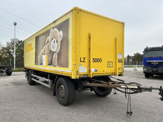 Saxas, Anhängewagen Kofferaufbau mit Hebebühne - Remolque caja cerrada: foto 2 Saxas, Anhängewagen Kofferaufbau mit Hebebühne - Remolque caja cerrada: foto 2