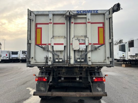 Schmitz SGF S3 Alu Kippmulde 36,5 m³, Liftachse, Hardoxboden, Rollplane, Podest - Semirremolque volquete: foto 4 Schmitz SGF S3 Alu Kippmulde 36,5 m³, Liftachse, Hardoxboden, Rollplane, Podest - Semirremolque volquete: foto 4