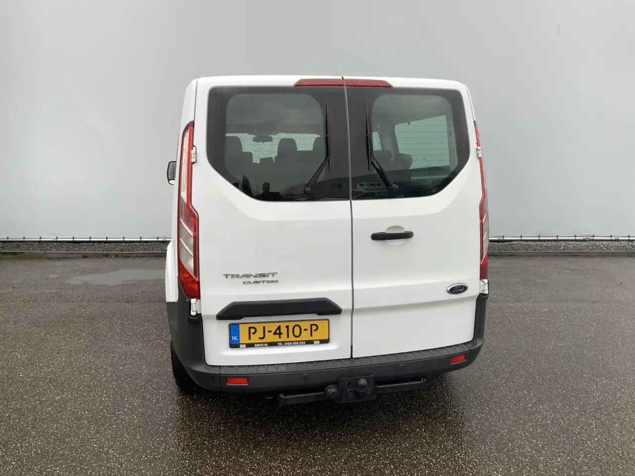 Ford Transit Custom 300 2.2 TDCI L2H1 (11000,- ex btw /ex bpm)Trend - Furgoneta de pasajeros: foto 2 Ford Transit Custom 300 2.2 TDCI L2H1 (11000,- ex btw /ex bpm)Trend - Furgoneta de pasajeros: foto 2
