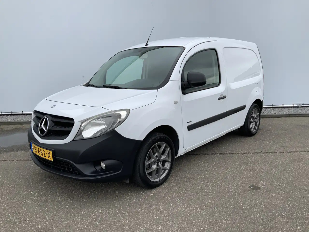 Mercedes-Benz Citan 109 CDI BlueEFFICIENCY Airco Alu Velg Trekhaak 105 - Furgoneta pequeña: foto 1 Mercedes-Benz Citan 109 CDI BlueEFFICIENCY Airco Alu Velg Trekhaak 105 - Furgoneta pequeña: foto 1