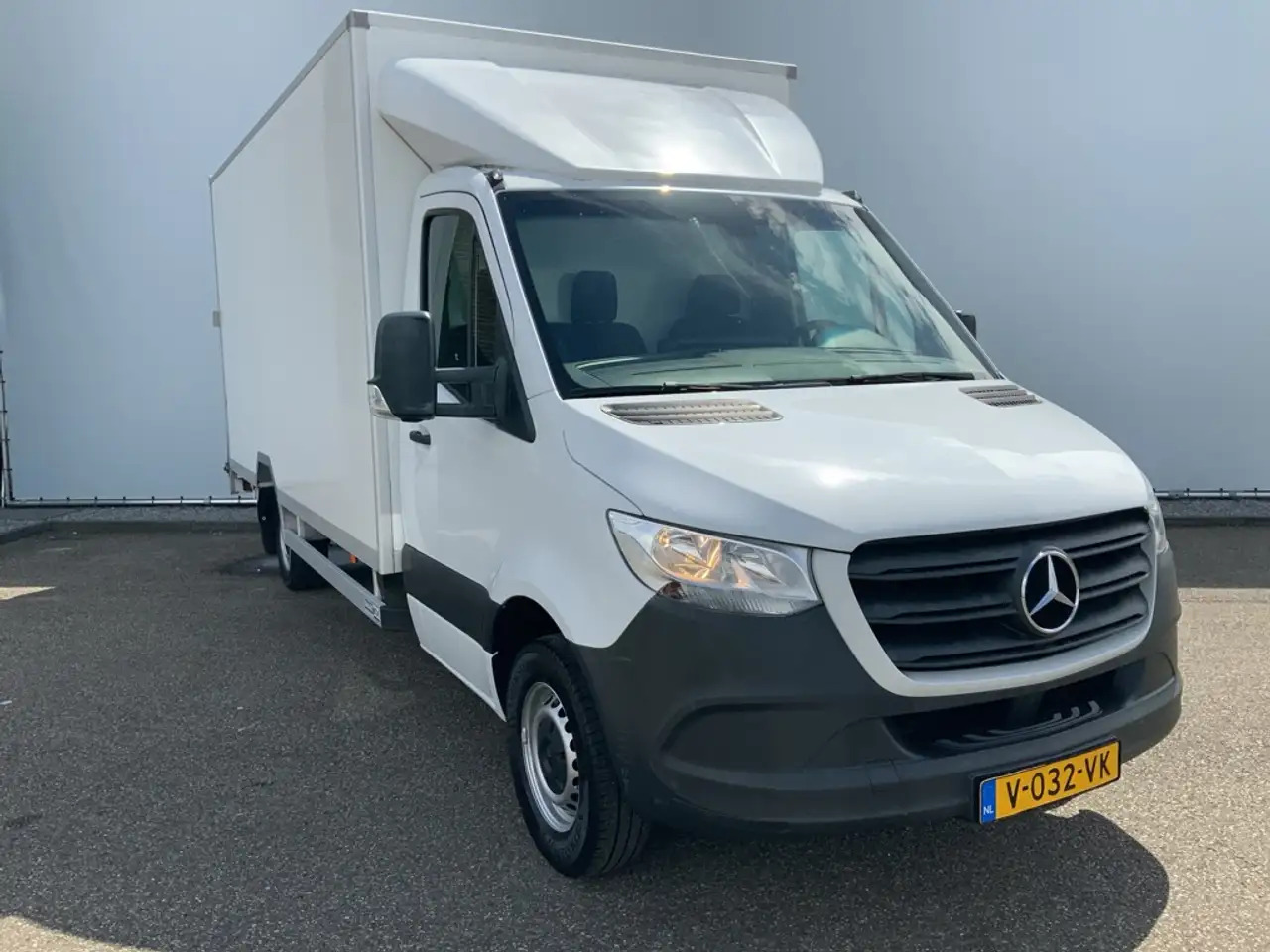 Mercedes-Benz Sprinter 314 2.2 CDI 432 Automaat Meubelbak & Klep Veer Air - Furgoneta caja cerrada: foto 2 Mercedes-Benz Sprinter 314 2.2 CDI 432 Automaat Meubelbak & Klep Veer Air - Furgoneta caja cerrada: foto 2