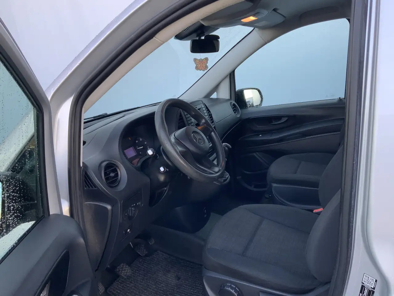 Mercedes-Benz Vito 114 CDI Airco Cruise Euro 5 - Furgón: foto 3 Mercedes-Benz Vito 114 CDI Airco Cruise Euro 5 - Furgón: foto 3