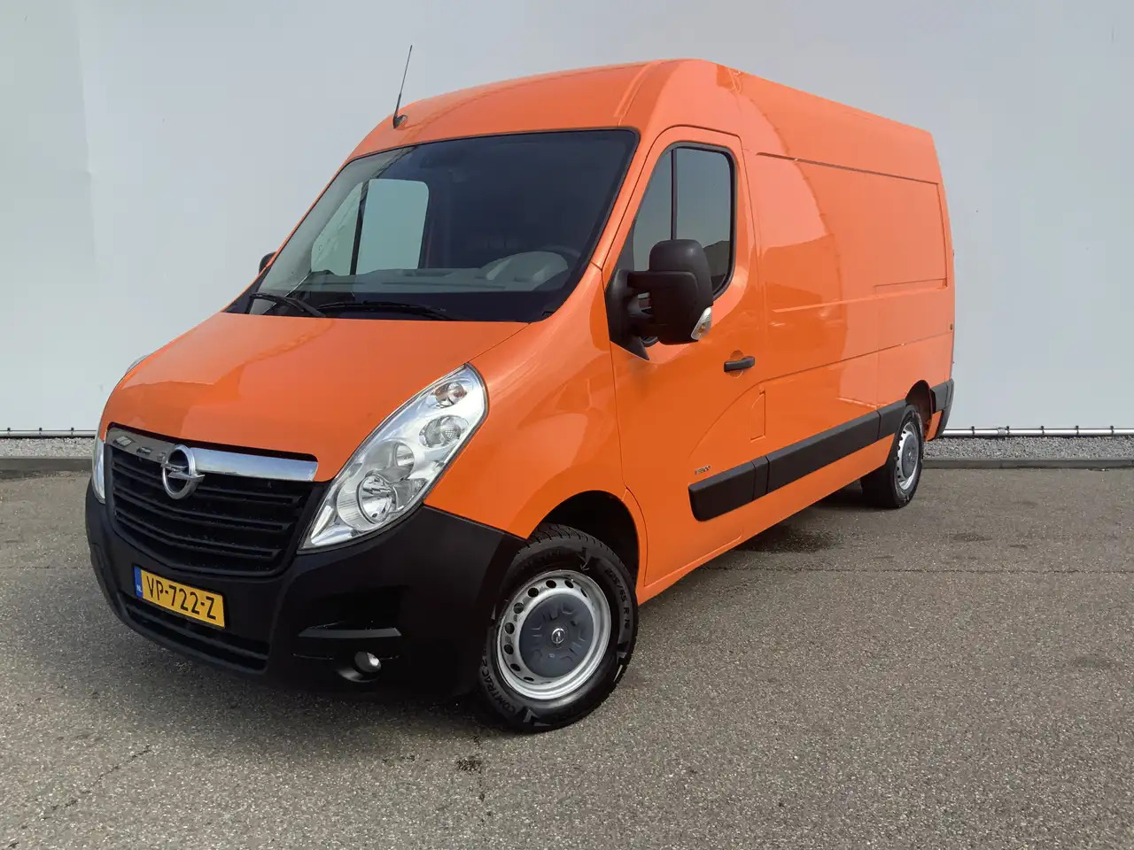 Opel Movano 2.3 CDTI L2H3 Airco Cruise 3 Zits Trekhaak 2500 kg - Furgón: foto 1 Opel Movano 2.3 CDTI L2H3 Airco Cruise 3 Zits Trekhaak 2500 kg - Furgón: foto 1