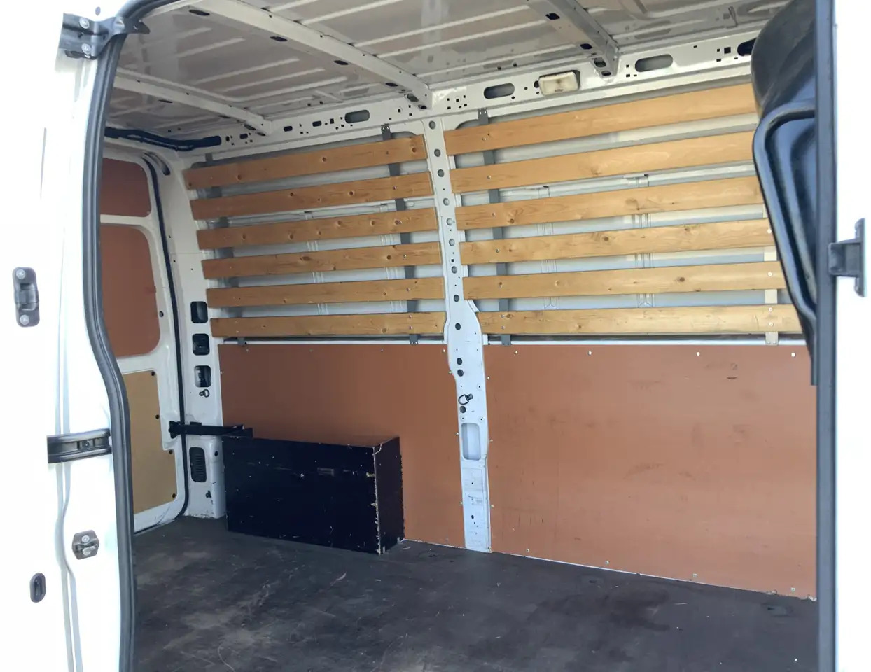 Furgón Renault Master T35 2.3 dCi 135 L2H2 Airco Cruise Navi Side Bar Ca: foto 20 Furgón Renault Master T35 2.3 dCi 135 L2H2 Airco Cruise Navi Side Bar Ca: foto 20