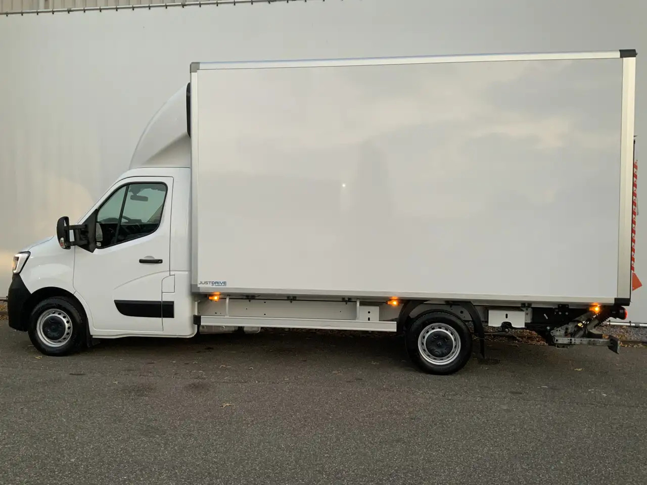 Renault Master T35 2.3 dCi 145 L3 Meubelbak&Klep Zijdeur Airco Cr - Furgoneta caja cerrada: foto 3 Renault Master T35 2.3 dCi 145 L3 Meubelbak&Klep Zijdeur Airco Cr - Furgoneta caja cerrada: foto 3