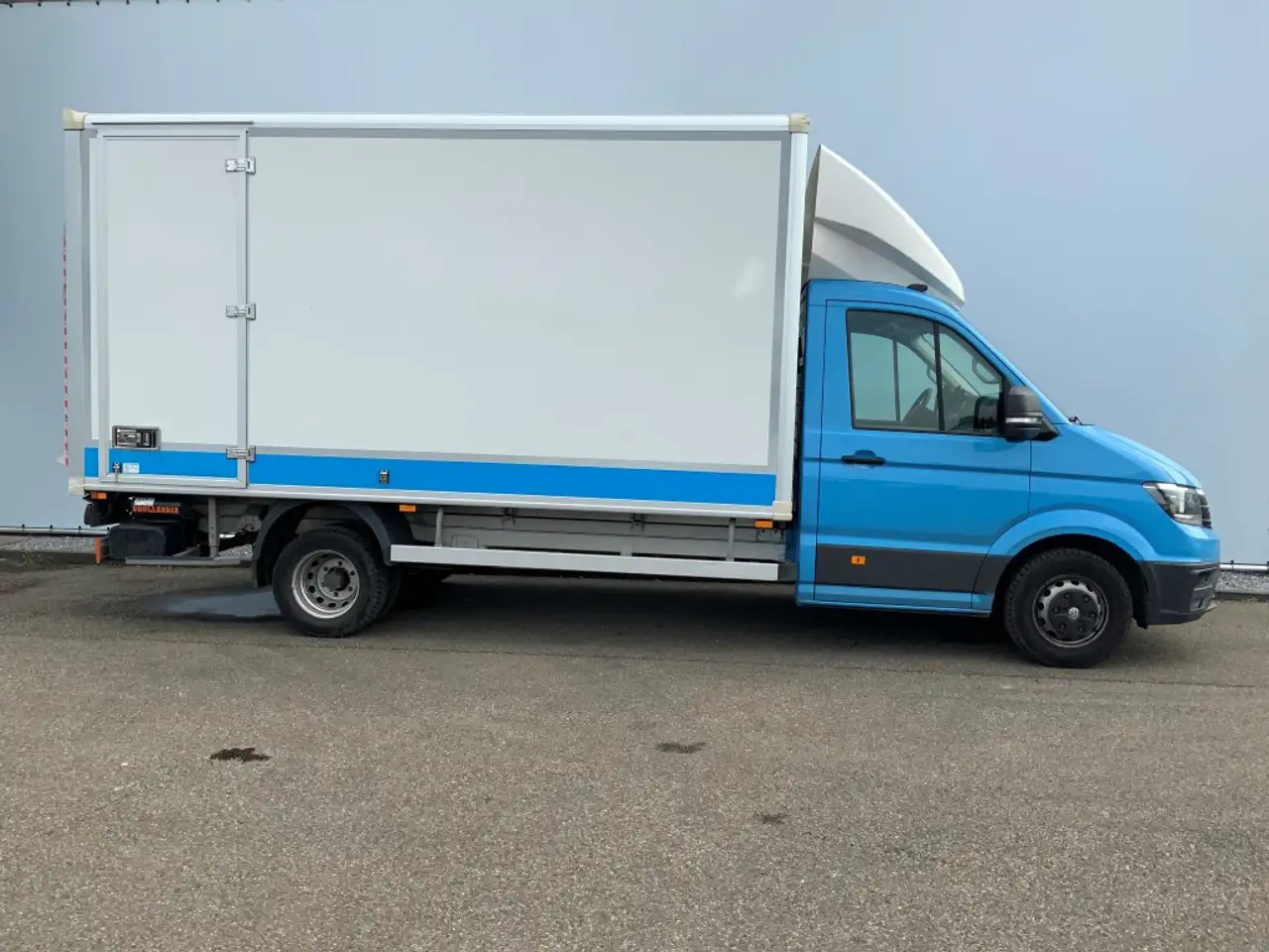 Volkswagen Crafter 35 2.0 TDI L4 Meubelbak & Lift Automaat Airco Crui - Furgoneta caja cerrada: foto 3 Volkswagen Crafter 35 2.0 TDI L4 Meubelbak & Lift Automaat Airco Crui - Furgoneta caja cerrada: foto 3