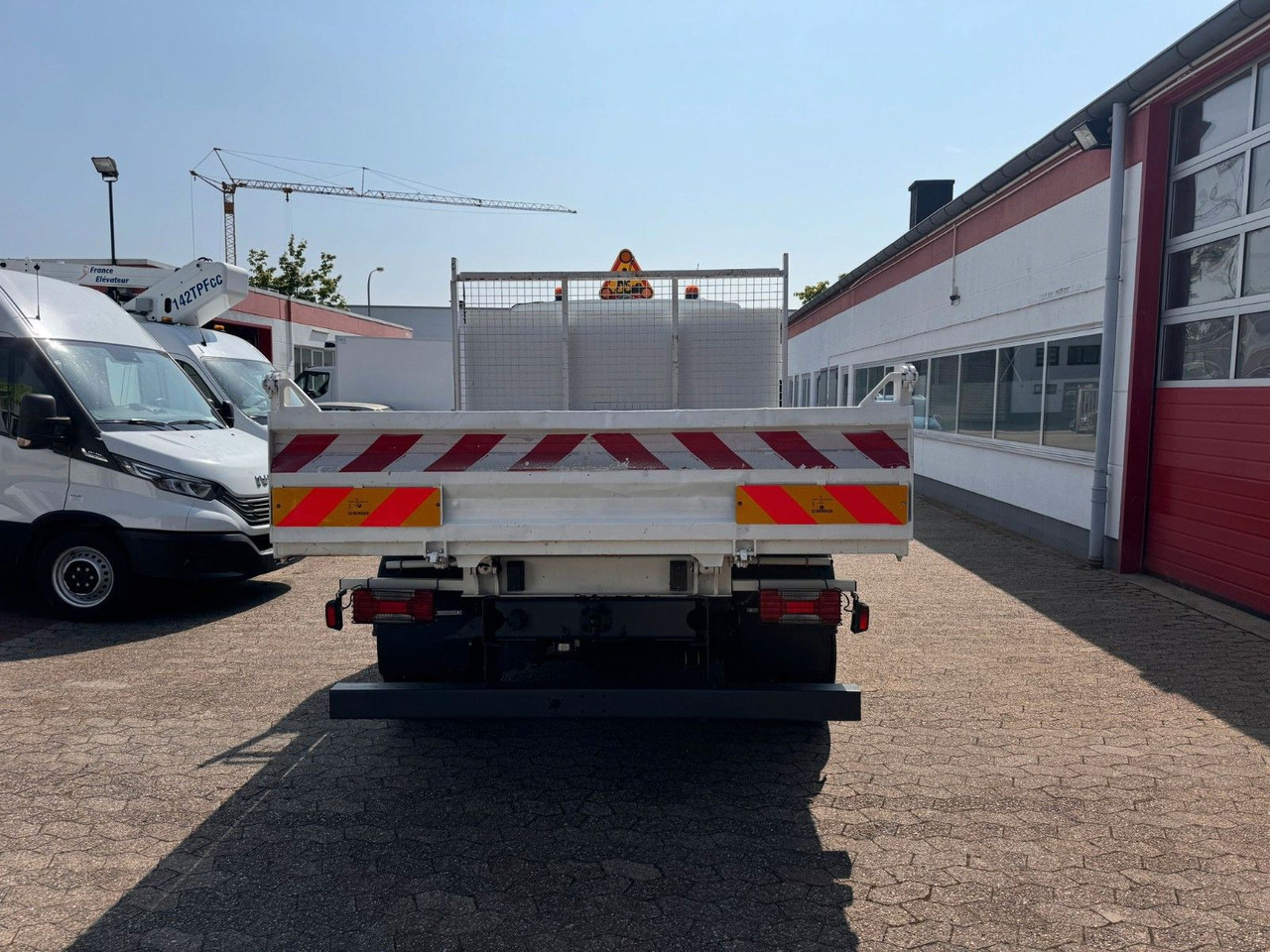 Iveco 70C18 Kipper 3625 kg Nutzlast! Klima EURO 6C - Furgoneta basculante: foto 5 Iveco 70C18 Kipper 3625 kg Nutzlast! Klima EURO 6C - Furgoneta basculante: foto 5