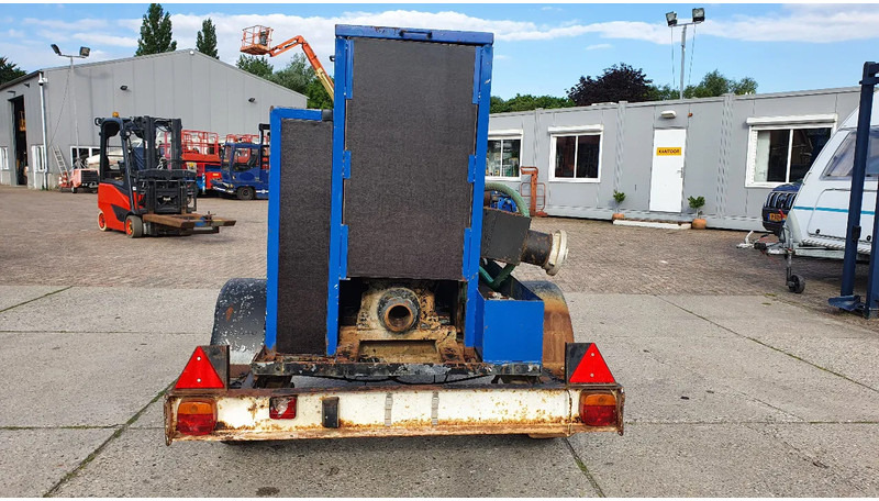 Onbekend vuilwaterpomp met Petter motor - Bomba de agua: foto 4 Onbekend vuilwaterpomp met Petter motor - Bomba de agua: foto 4