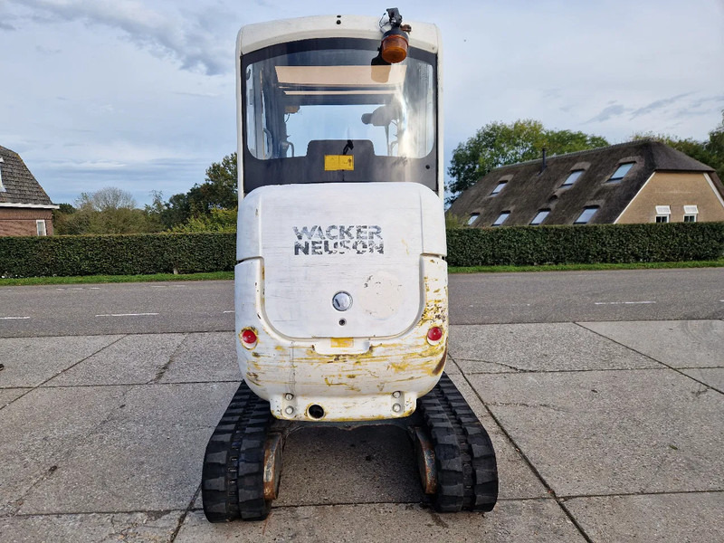 WACKER NEUSON 2404RD kan op een berghelling werken - Miniexcavadora: foto 5 WACKER NEUSON 2404RD kan op een berghelling werken - Miniexcavadora: foto 5