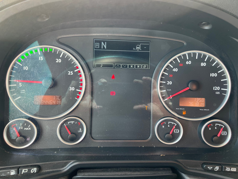 Cabeza tractora MAN TGX 18.440 - ADR: foto 10