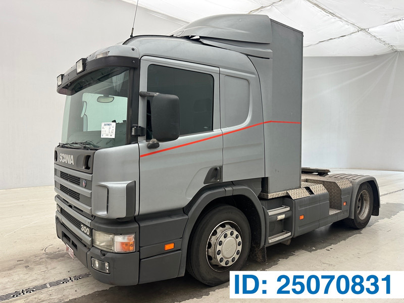 Scania P94D.300* - Cabeza tractora: foto 1 Scania P94D.300* - Cabeza tractora: foto 1