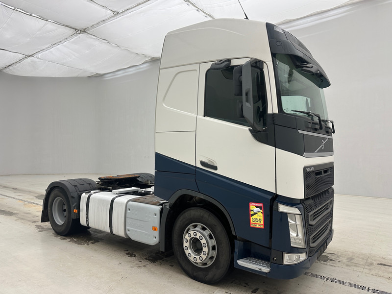 Volvo FH 420 Globetrotter - ADR - Cabeza tractora: foto 3 Volvo FH 420 Globetrotter - ADR - Cabeza tractora: foto 3