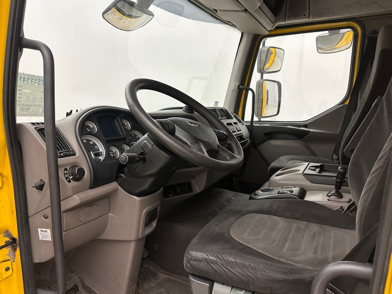 Camión caja cerrada DAF LF55.250: foto 10